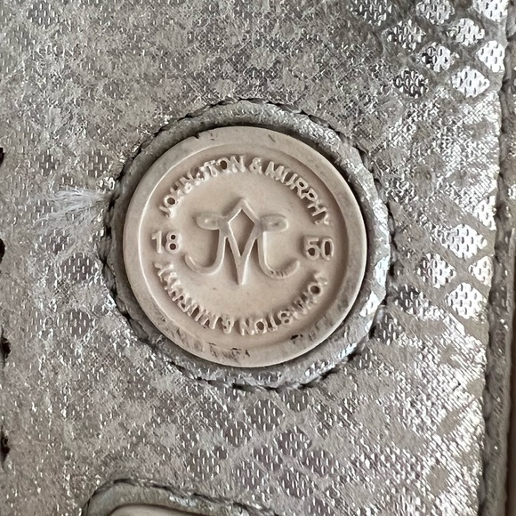 Johnston and Murphy silver and cream penny loafers size 10 - Picture 15 of 15